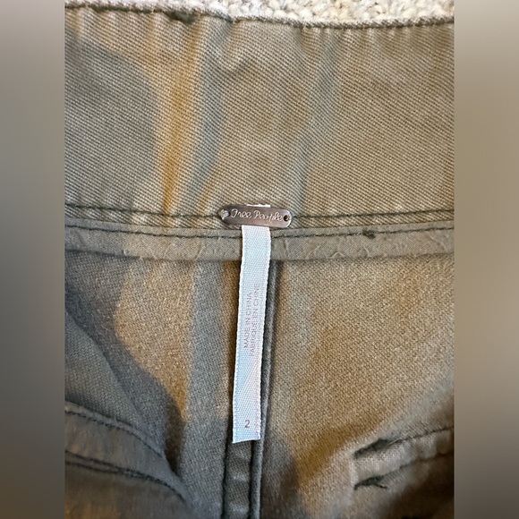 Free People Cut Off Khaki Shorts - Picture 3 of 3